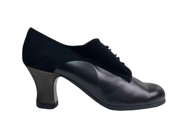 ベゴーニャ セルベラ フラメンコ 靴 シューズ 美品 【公式通販】